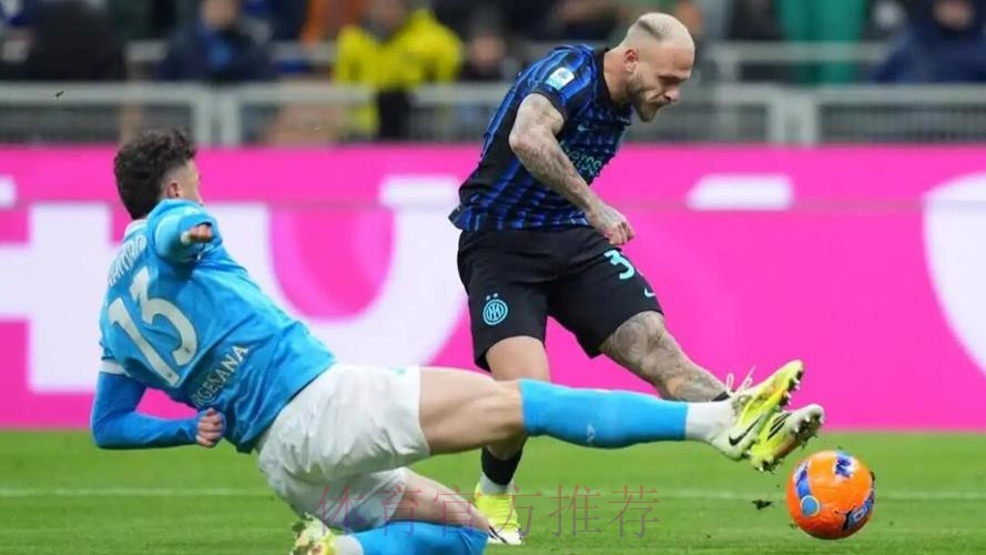 孔蒂不满判罚染红,国米2-2那不勒斯六连胜终结 孔蒂不满判罚染红,国米2-2那不勒斯六连胜终结